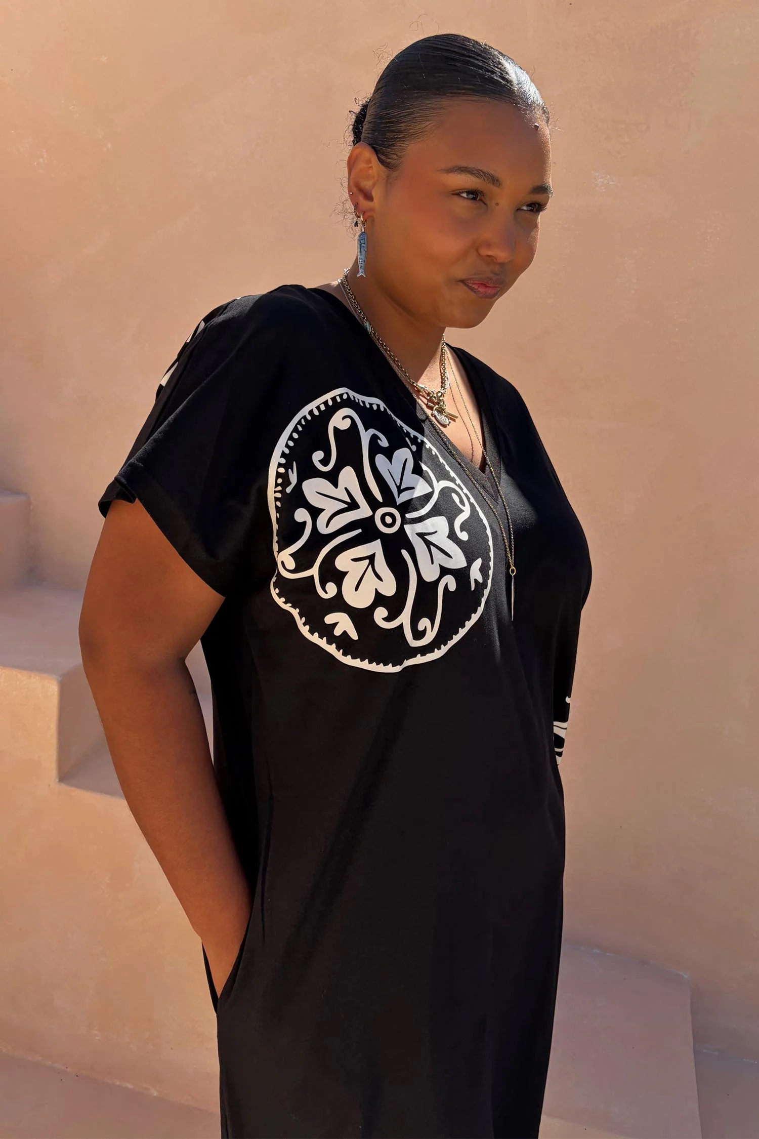 Black Dolce Vita T-Shirt Dress - Image 10