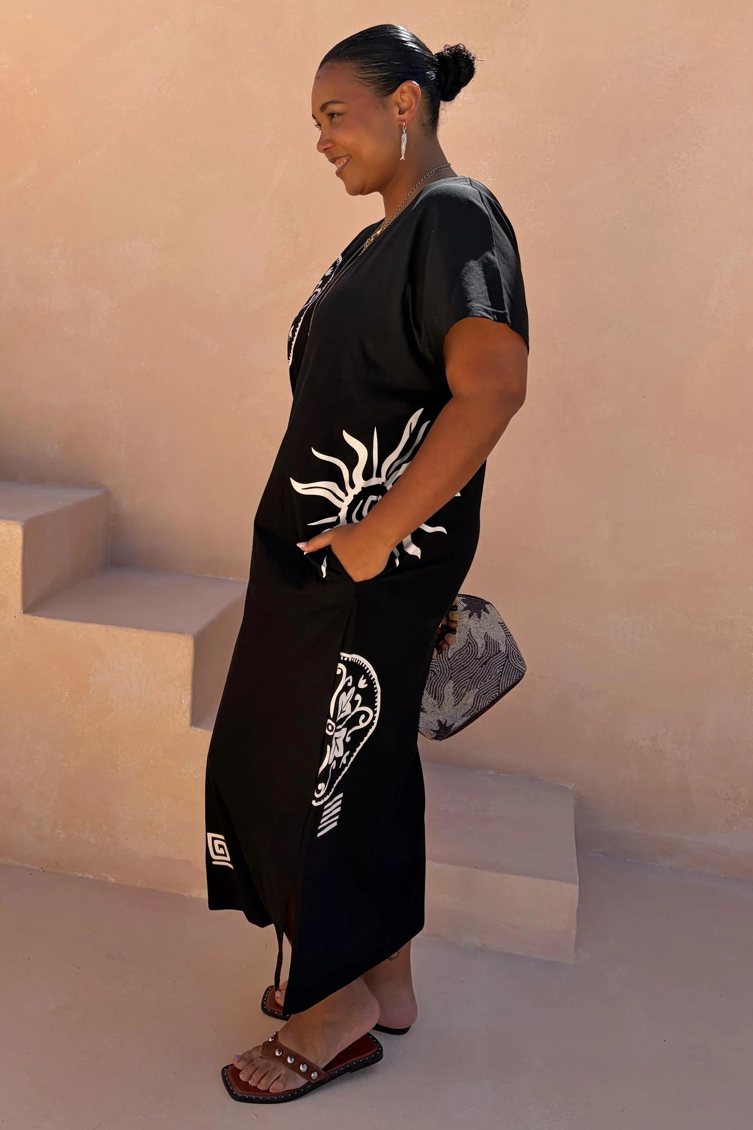 Black Dolce Vita T-Shirt Dress - Image 4
