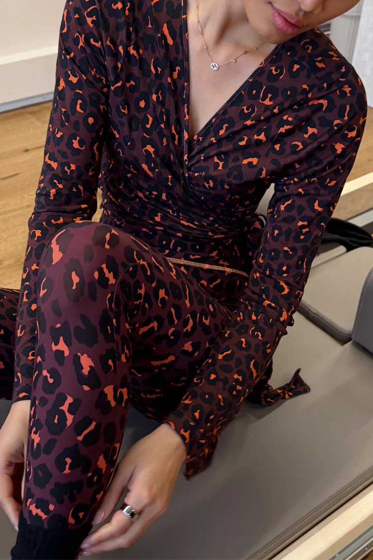 Dark Leopard Leggings - Image 3