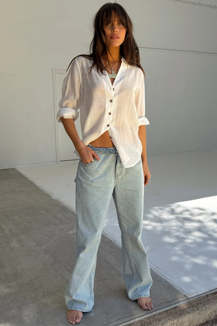 Scallop Detail Straight Leg Jeans - Image 7